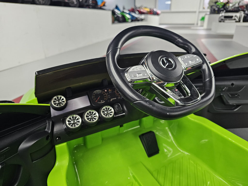 Voiture électrique enfant Mercedes CLA 45 vert – Urban Rider – vue 6