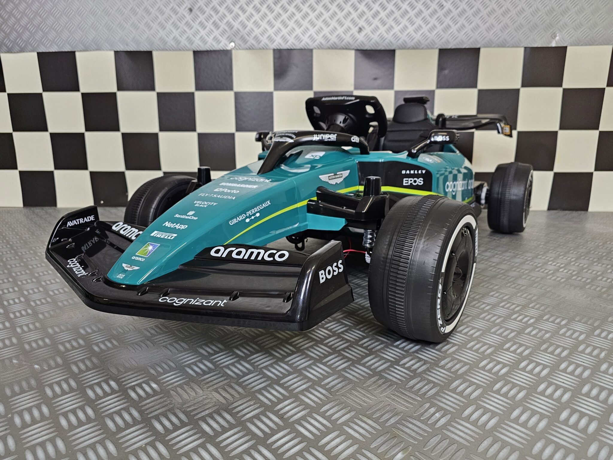 Voiture électrique enfant Aston Martin Formula 1 24 V – Racing Star Pro