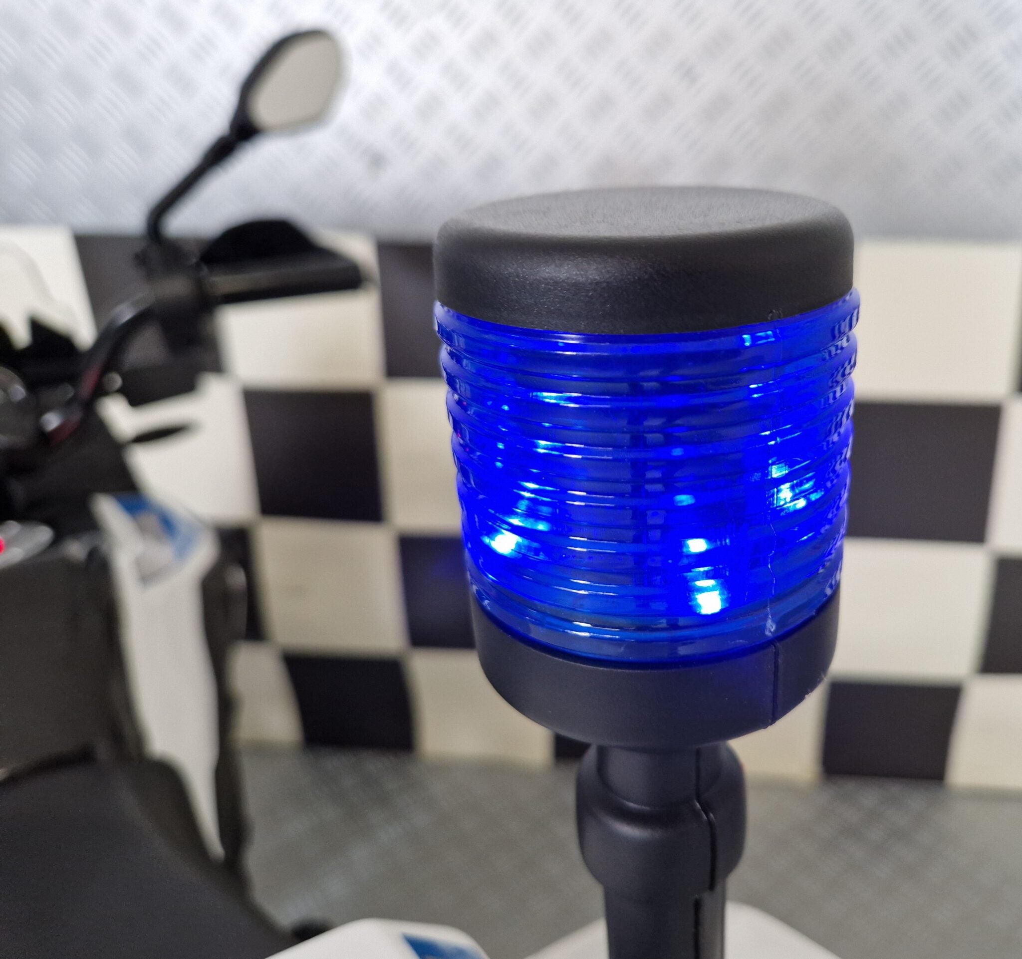 Moto électrique enfant police BMW F850 12 V – Street Rider – vue 10