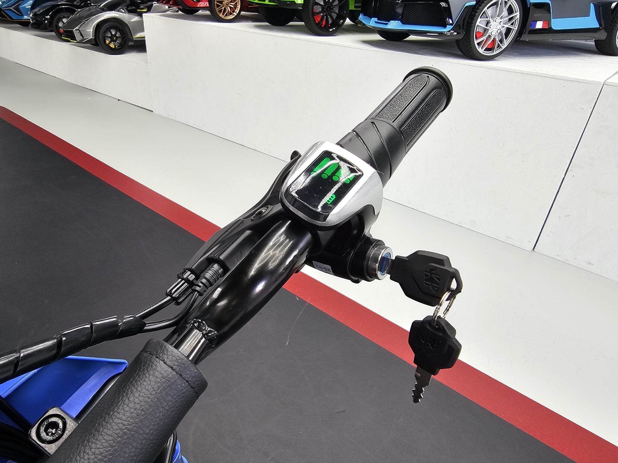 Véhicule électrique enfant cross motor X-Bike 24 V – Dirt Rider Pro – vue 4