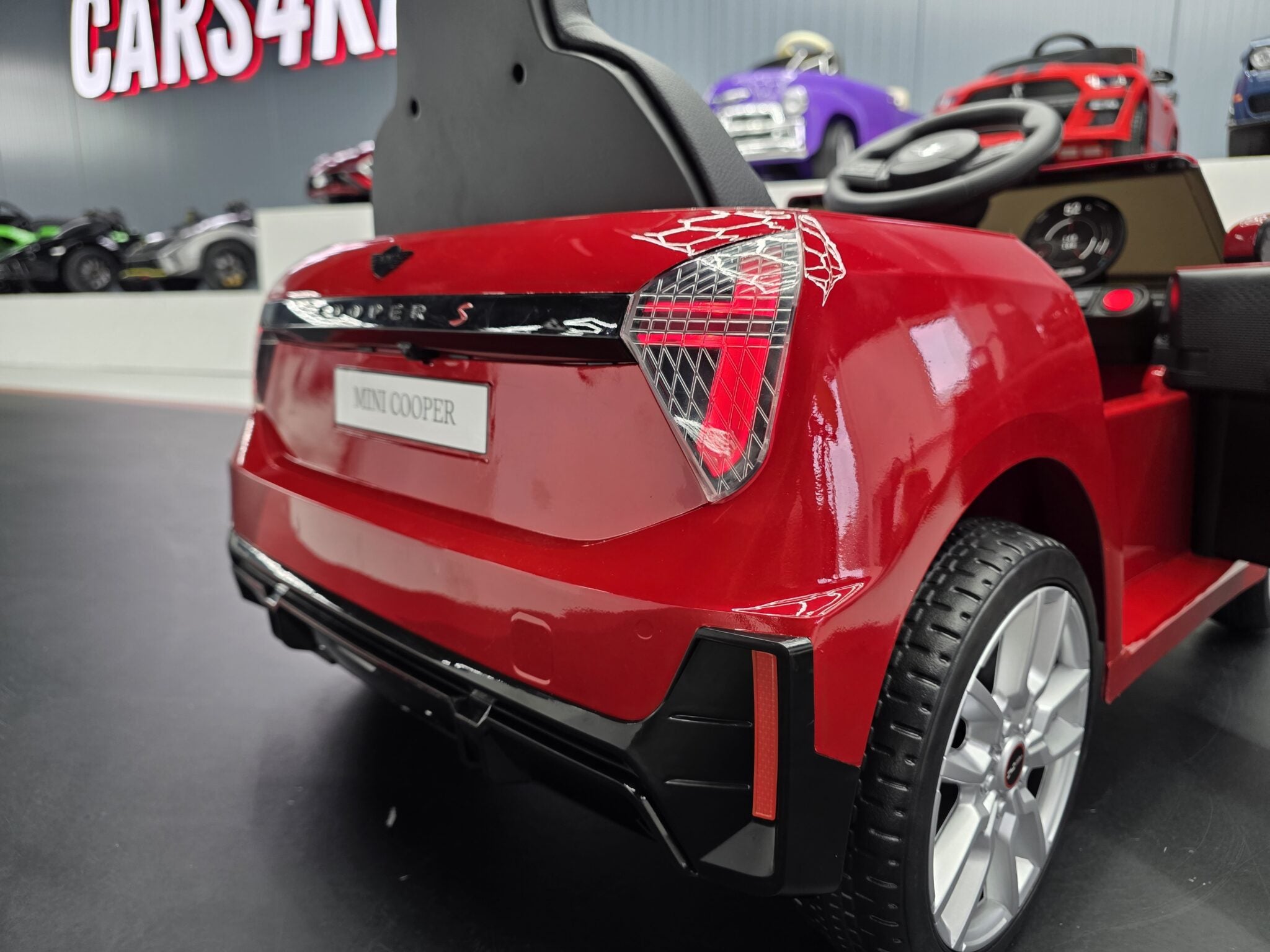 Voiture électrique enfant Mini Cooper S 12 V rouge métallisé – Urban Rider – vue 7
