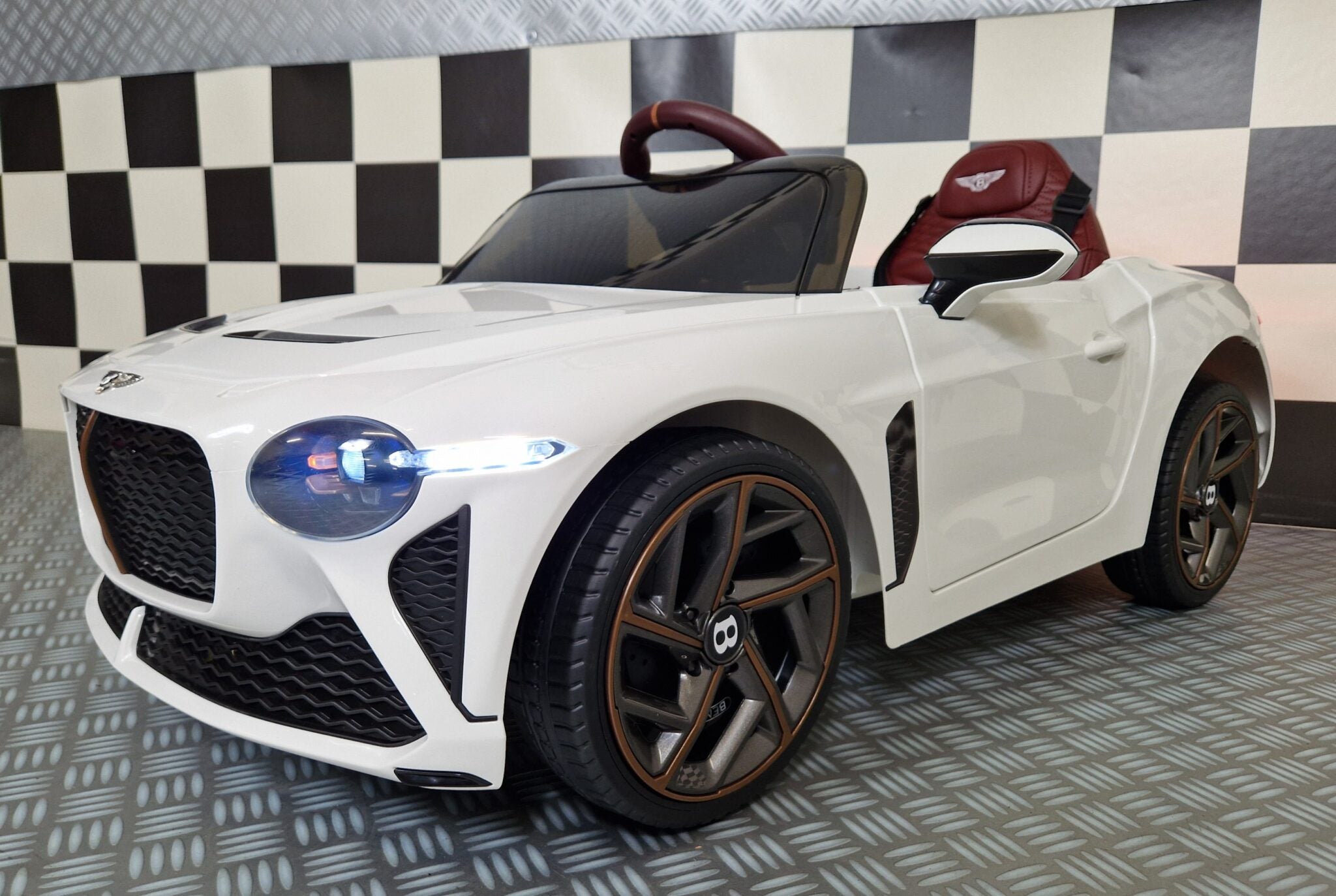 Voiture électrique enfant Bentley Bacalar 12 V – Royal Drive – vue 2