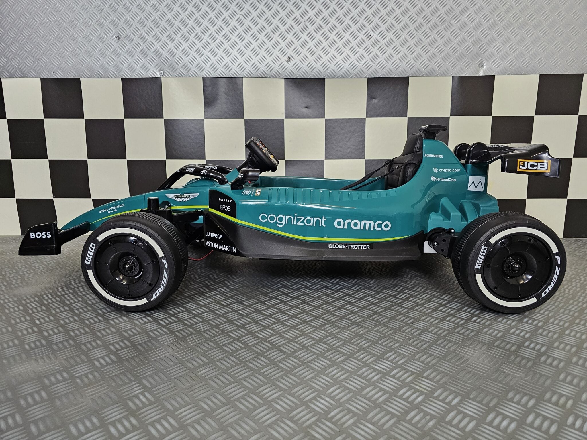 Voiture électrique enfant Aston Martin Formula 1 24 V – Racing Star Pro – vue 4