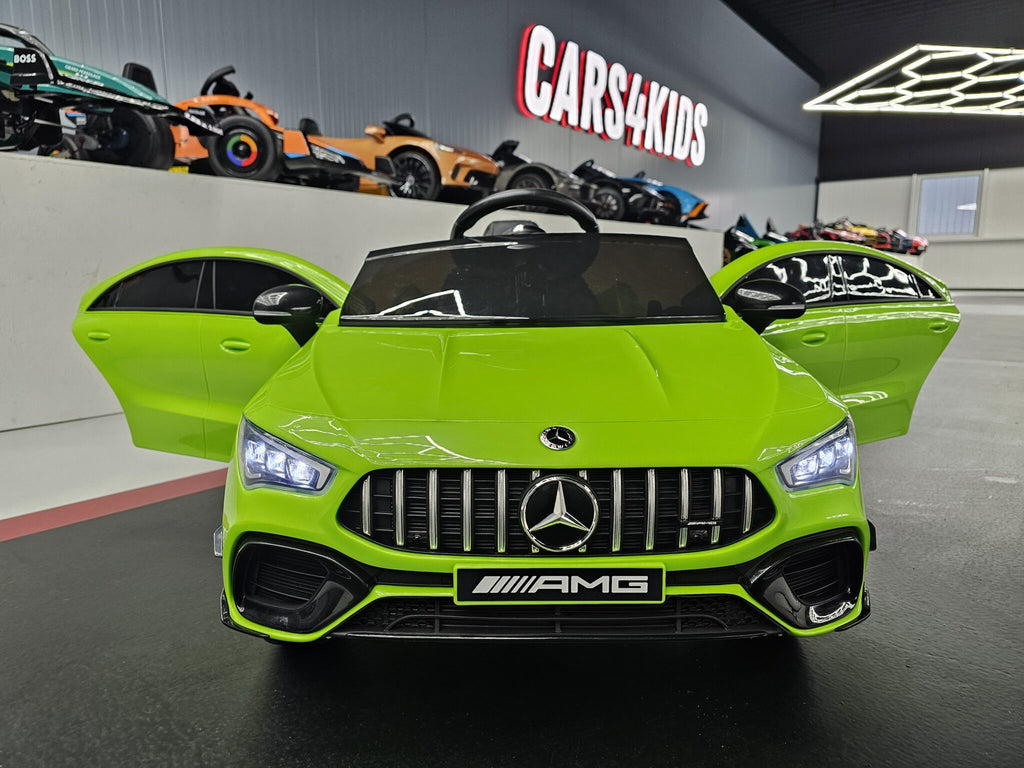 Voiture électrique enfant Mercedes CLA 45 vert – Urban Rider – vue 2