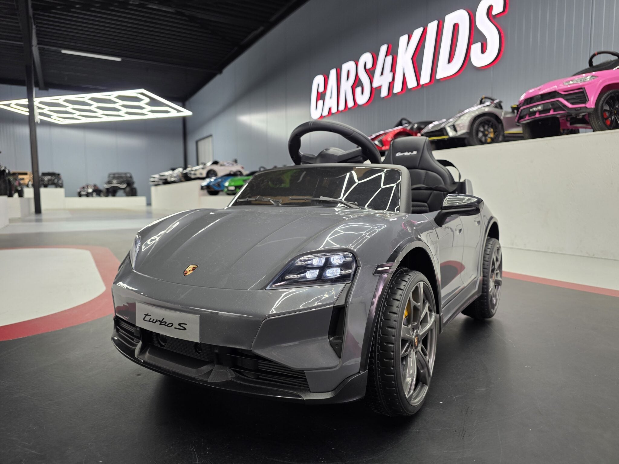Voiture électrique enfant Porsche Taycan 1 place 12 V gris – Racing Star