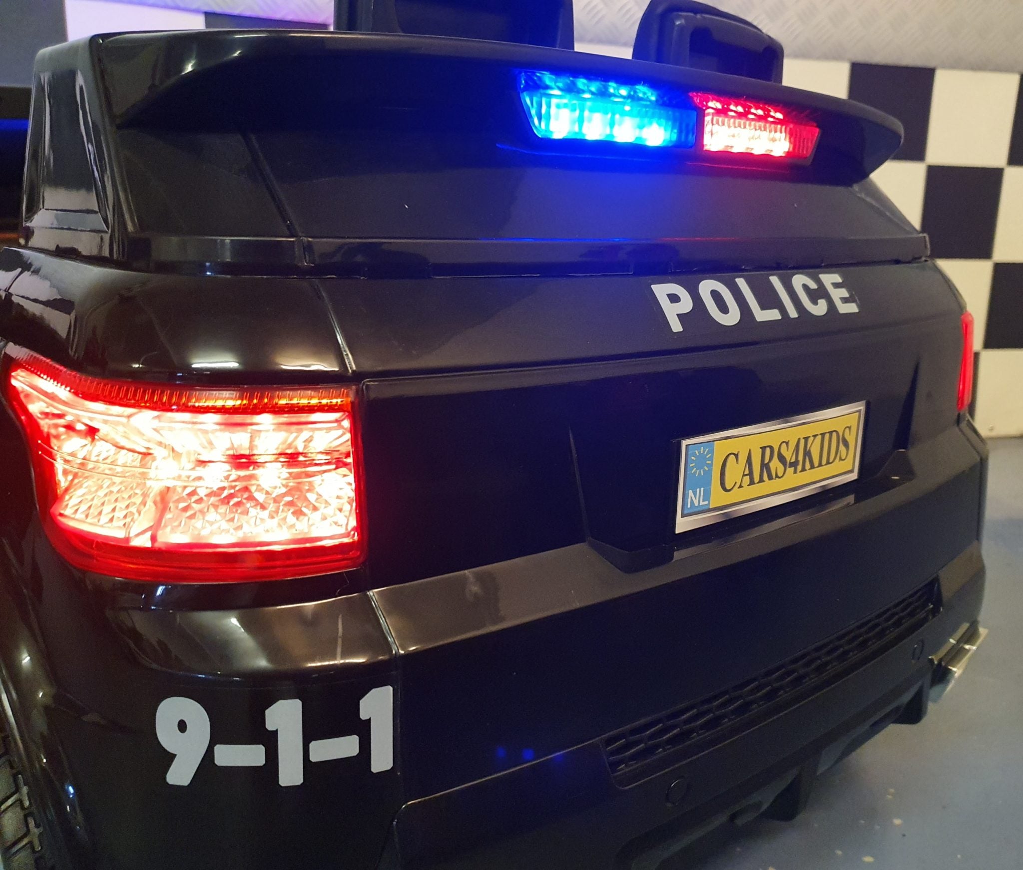 Voiture électrique enfant Police jeep 12V avec télécommande – Urban Patrol – vue 7