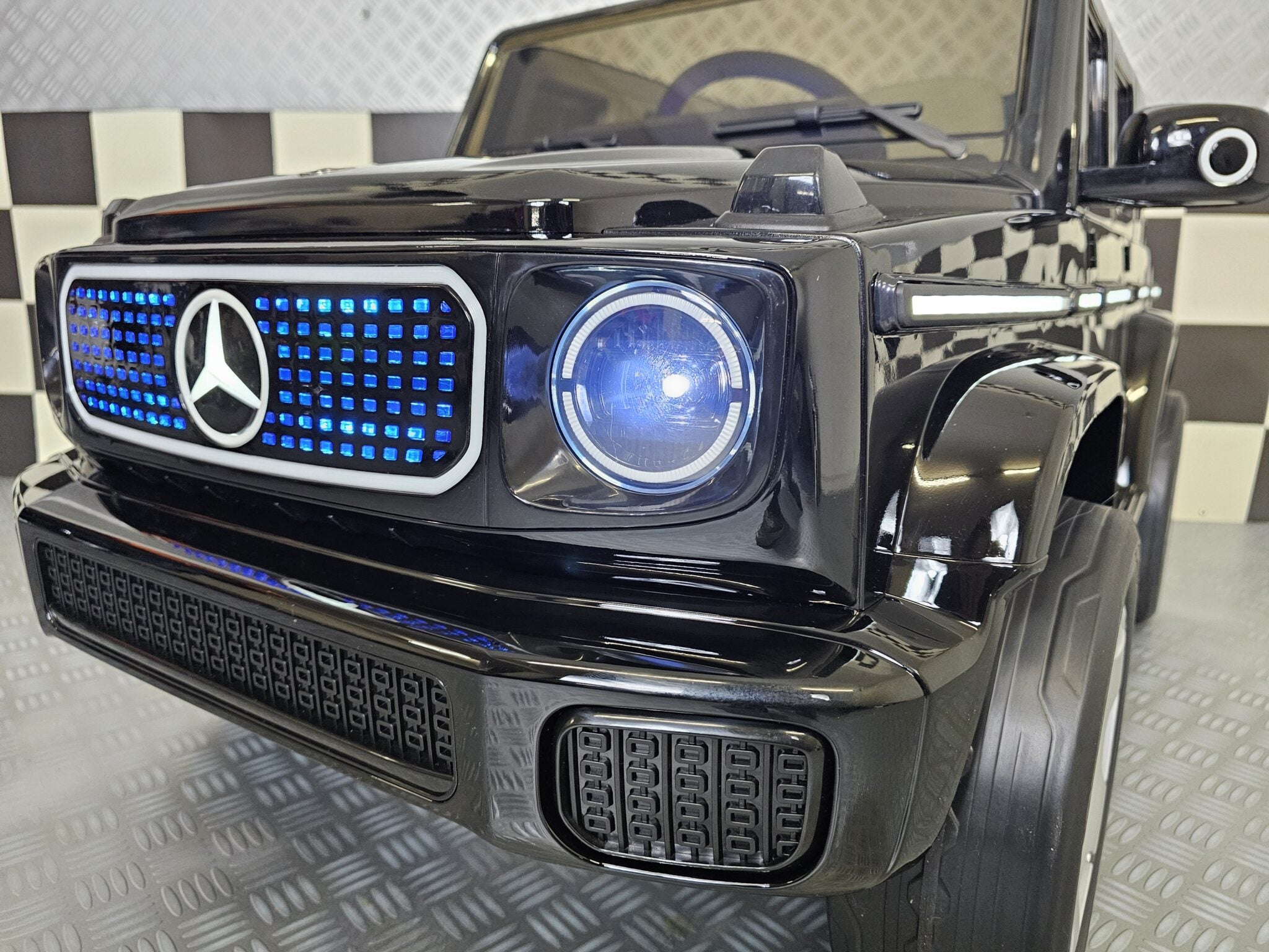 Voiture électrique enfant Mercedes EQG noir 12 V – Urban Rider – vue 7