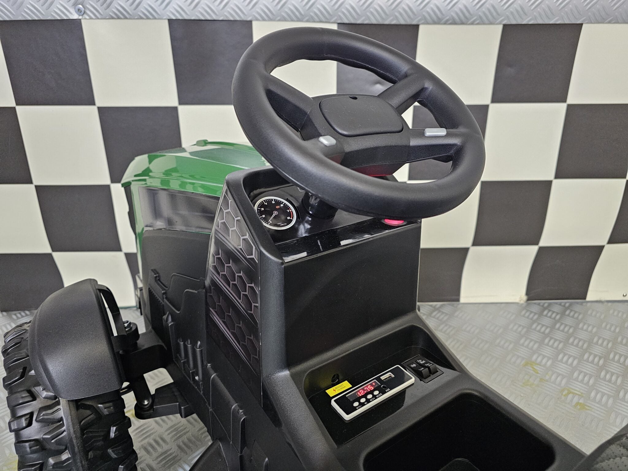 Tracteur électrique enfant Farmer 12 V vert avec télécommande – Little Farmer – vue 7