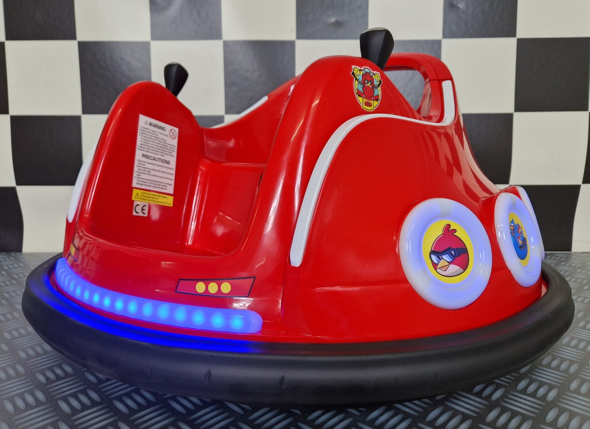 Voiture tamponneuse électrique enfant Bumper Angry Birds 6 V – Urban Rider – vue 2