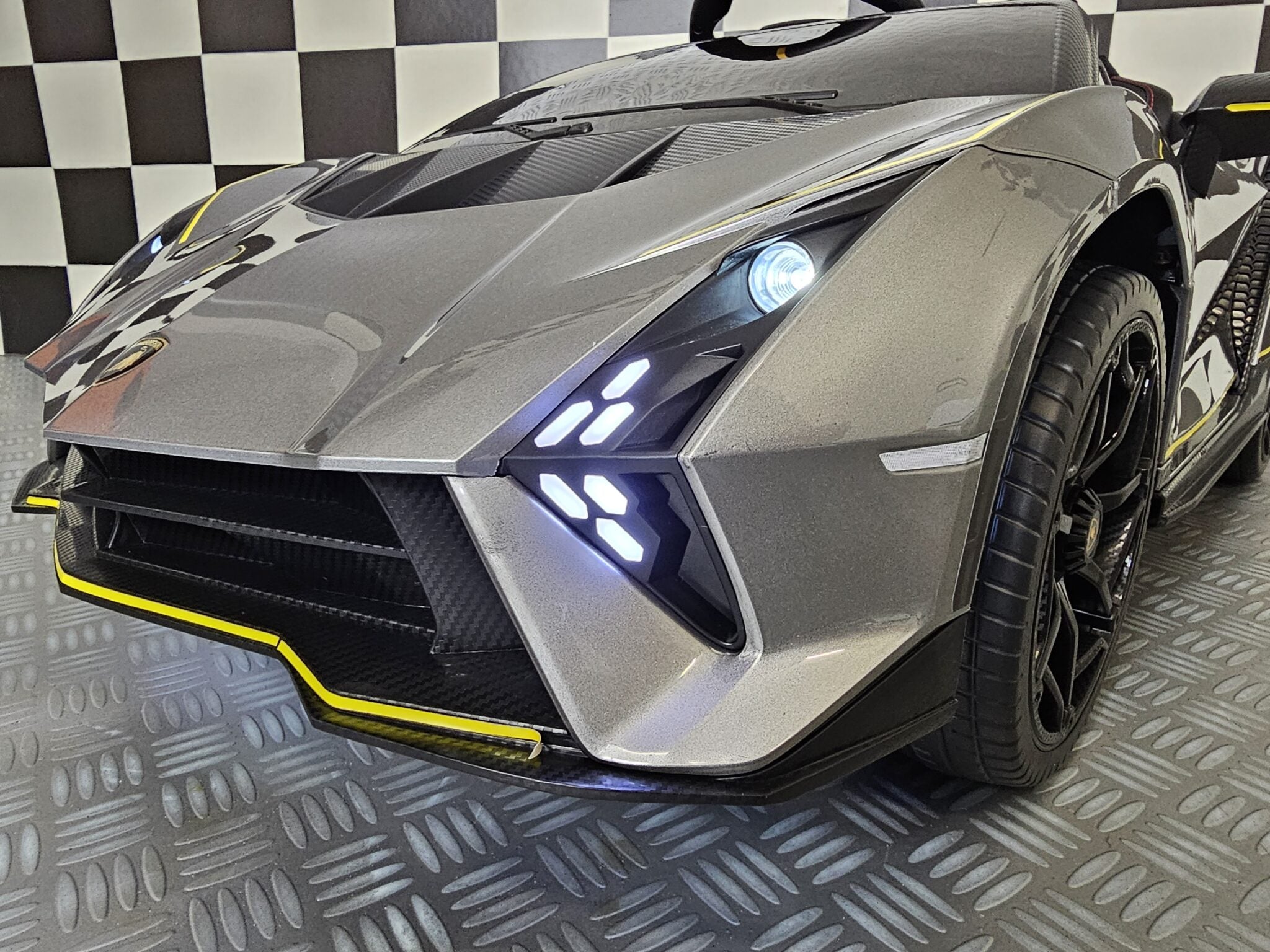 Voiture électrique enfant Lamborghini Auténtica 12 V gris métallisé – Racing Star – vue 7