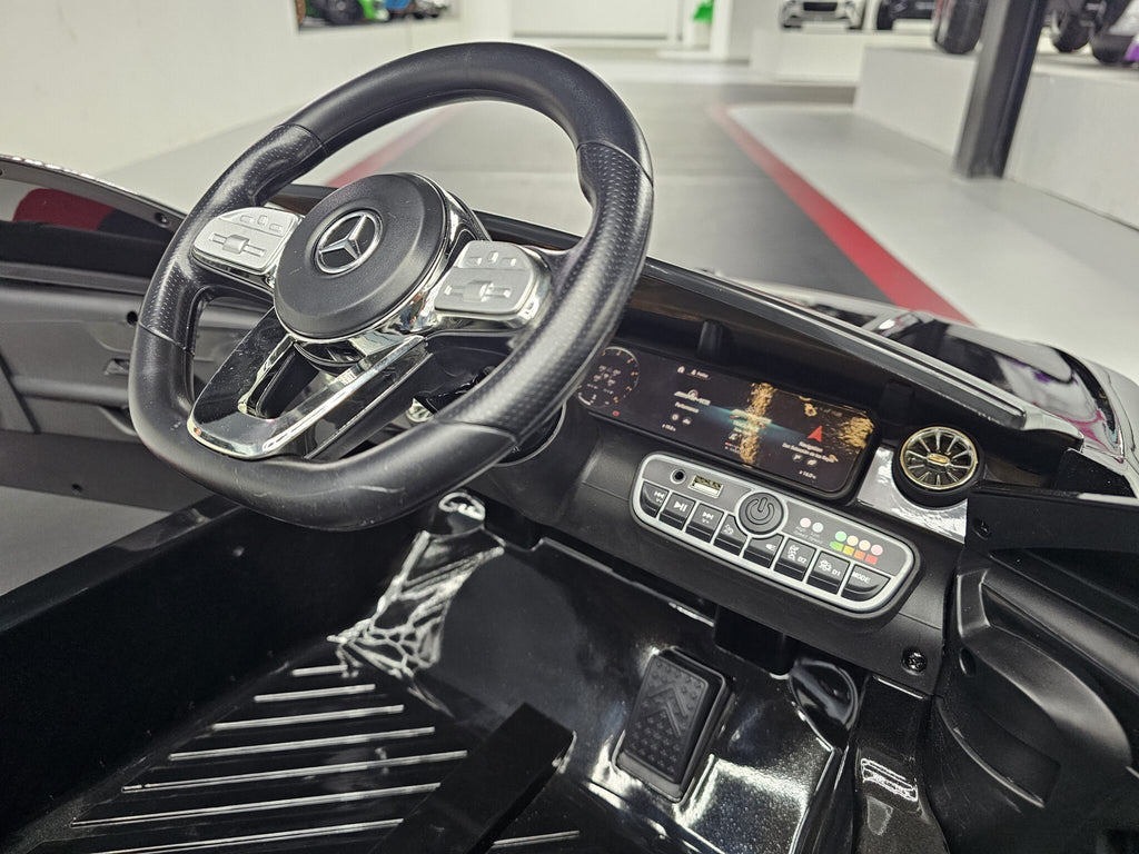 Voiture électrique enfant Mercedes CLA 45 noir métallisé – Urban Rider – vue 8