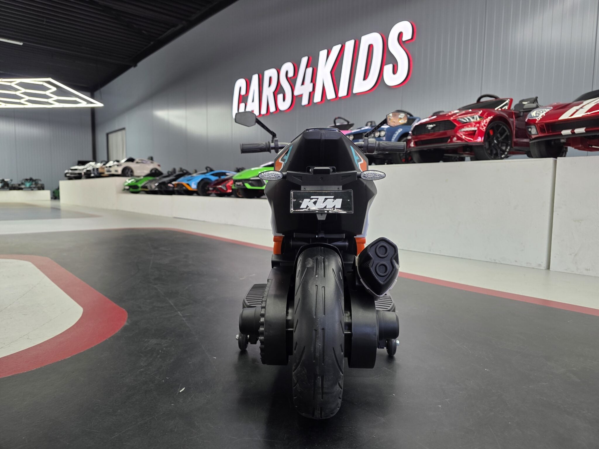 Moto électrique enfant KTM 1290 Superduke 12 V – Street Rider – vue 4