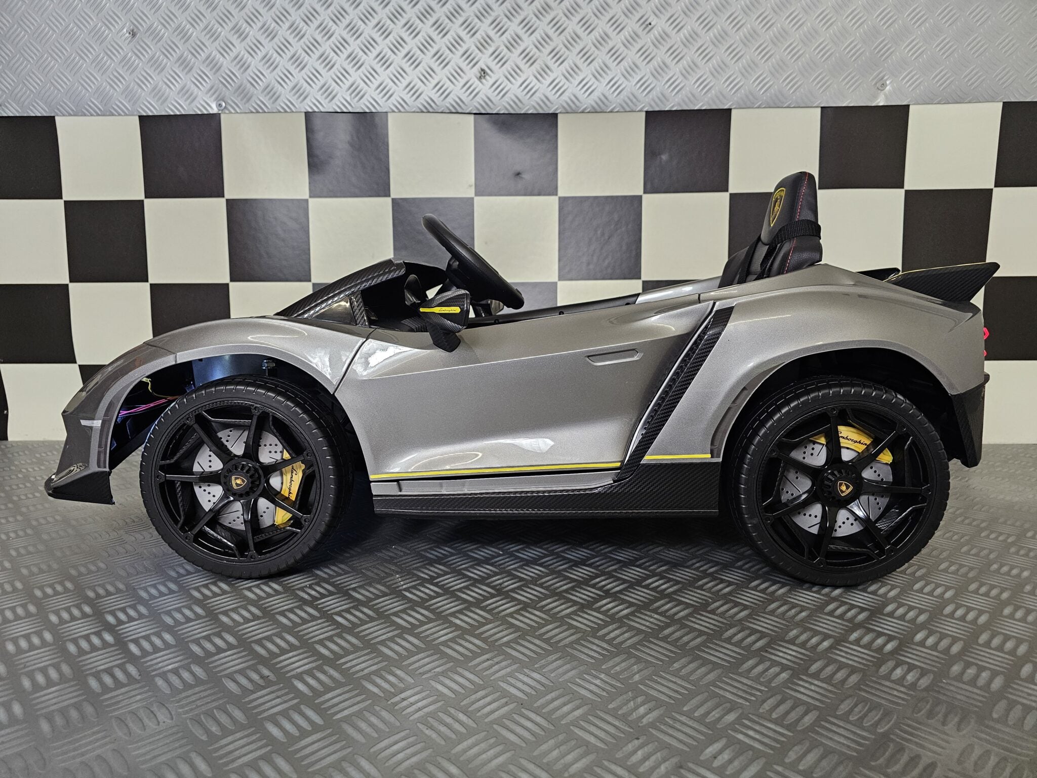 Voiture électrique enfant Lamborghini Auténtica 12 V gris métallisé – Racing Star – vue 4