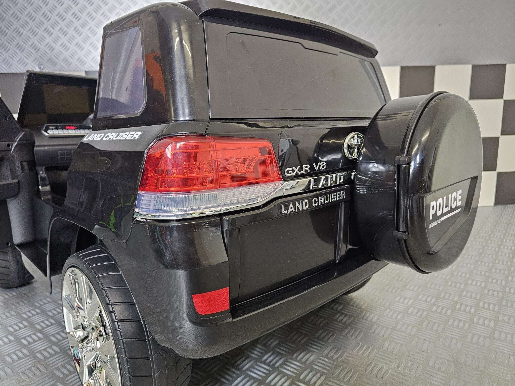 Voiture électrique enfant Toyota Land Cruiser police 24 V – Urban Patrol Pro – vue 7