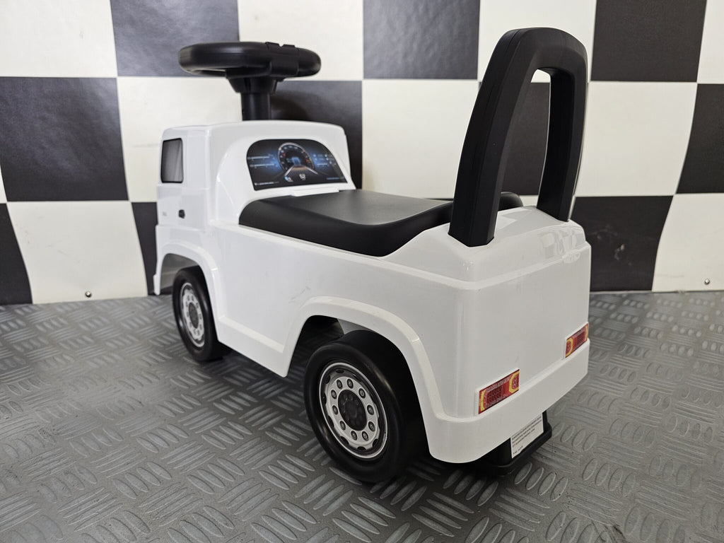 Voiture électrique enfant Running Mercedes Benz Actros – Urban Rider – vue 3