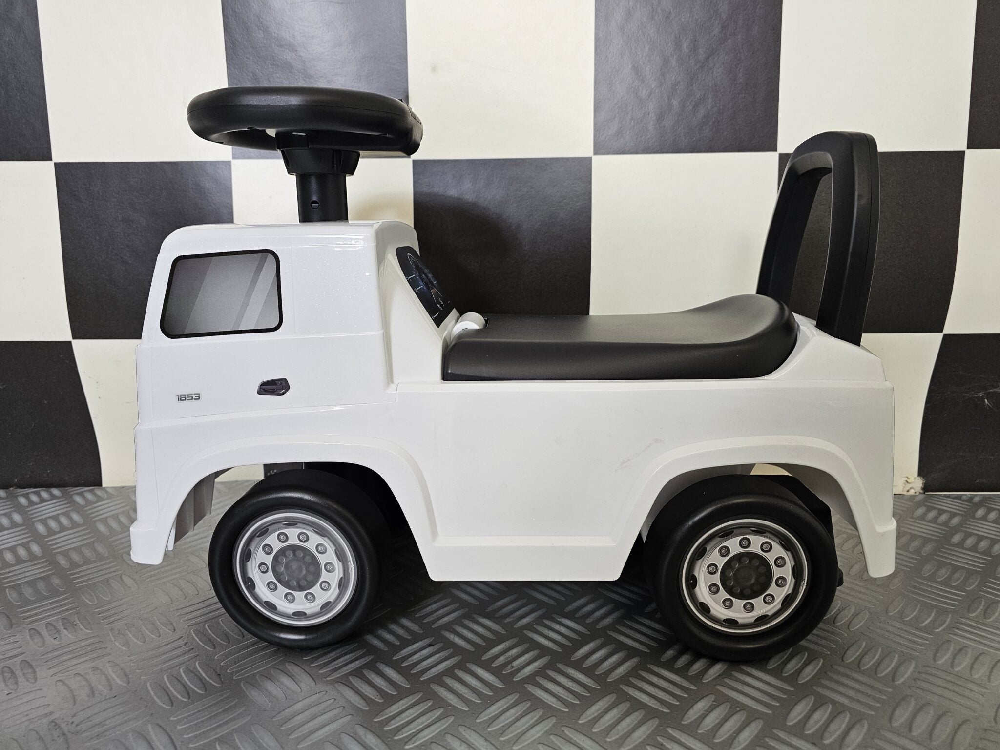 Voiture électrique enfant Running Mercedes Benz Actros – Urban Rider – vue 2