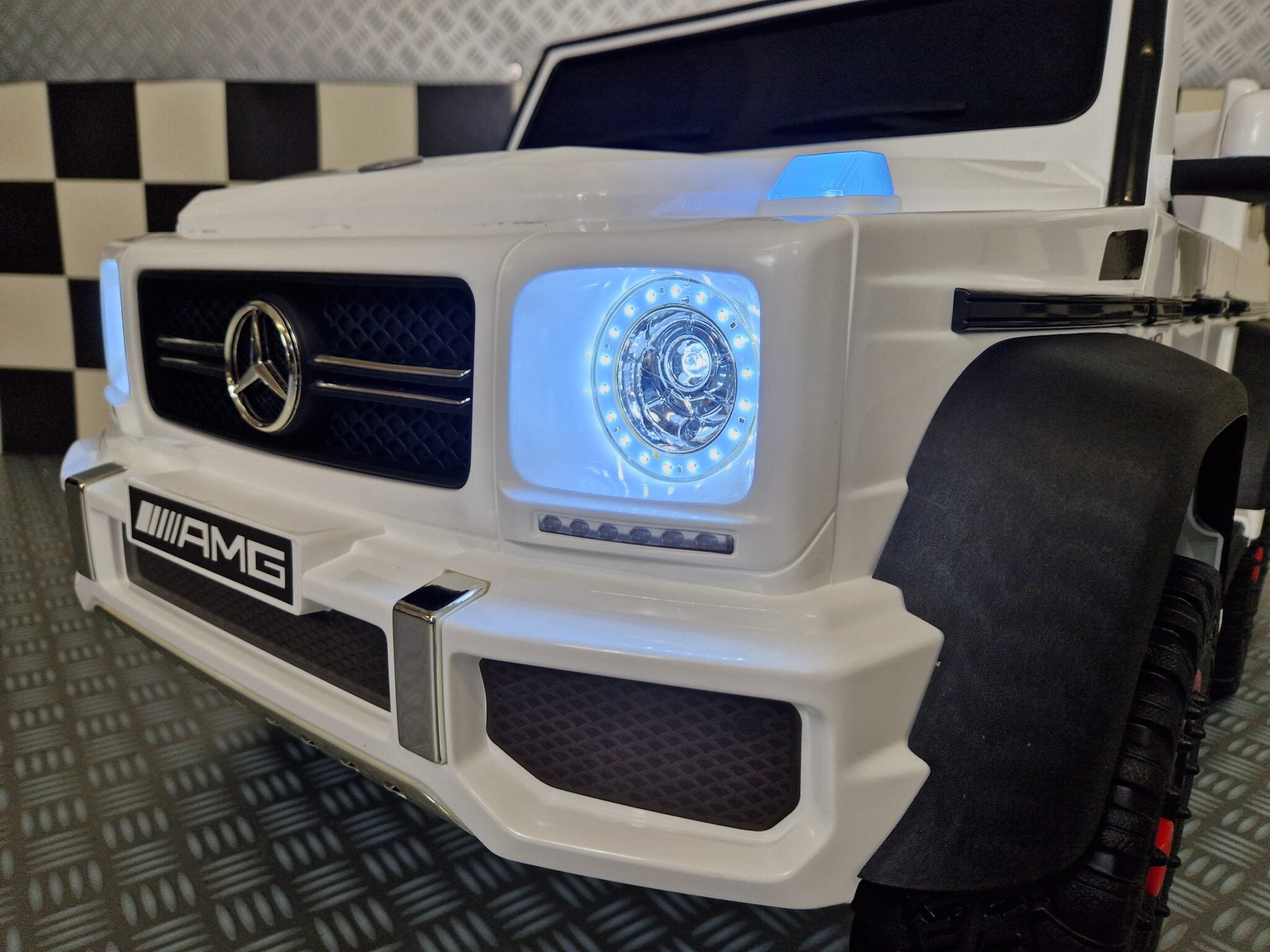 Voiture électrique enfant Mercedes G63 6x6 AMG 1 place blanc – Adventure Rider – vue 7