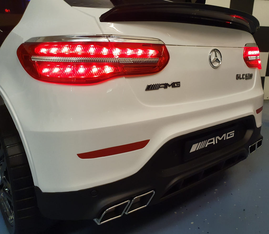 Voiture électrique enfant Mercedes GLC 63 AMG 12 V blanc – Adventure Rider – vue 8