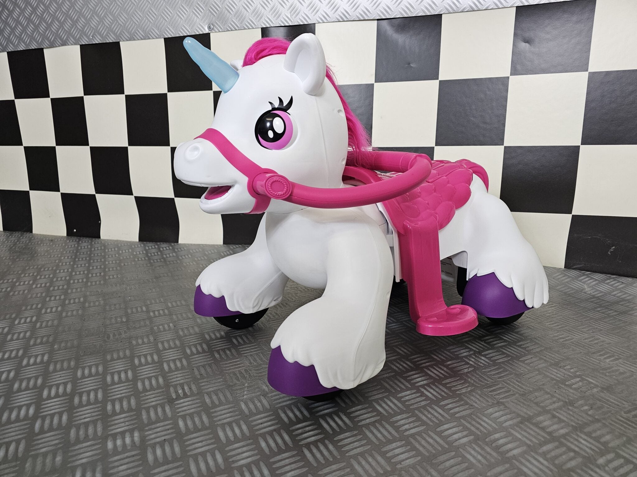 Véhicule électrique enfant Pony unicorn 12 V – Urban Rider – vue 5
