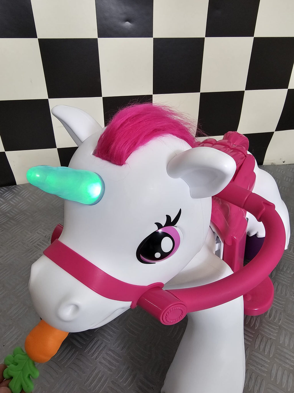 Véhicule électrique enfant Pony unicorn 12 V – Urban Rider – vue 7