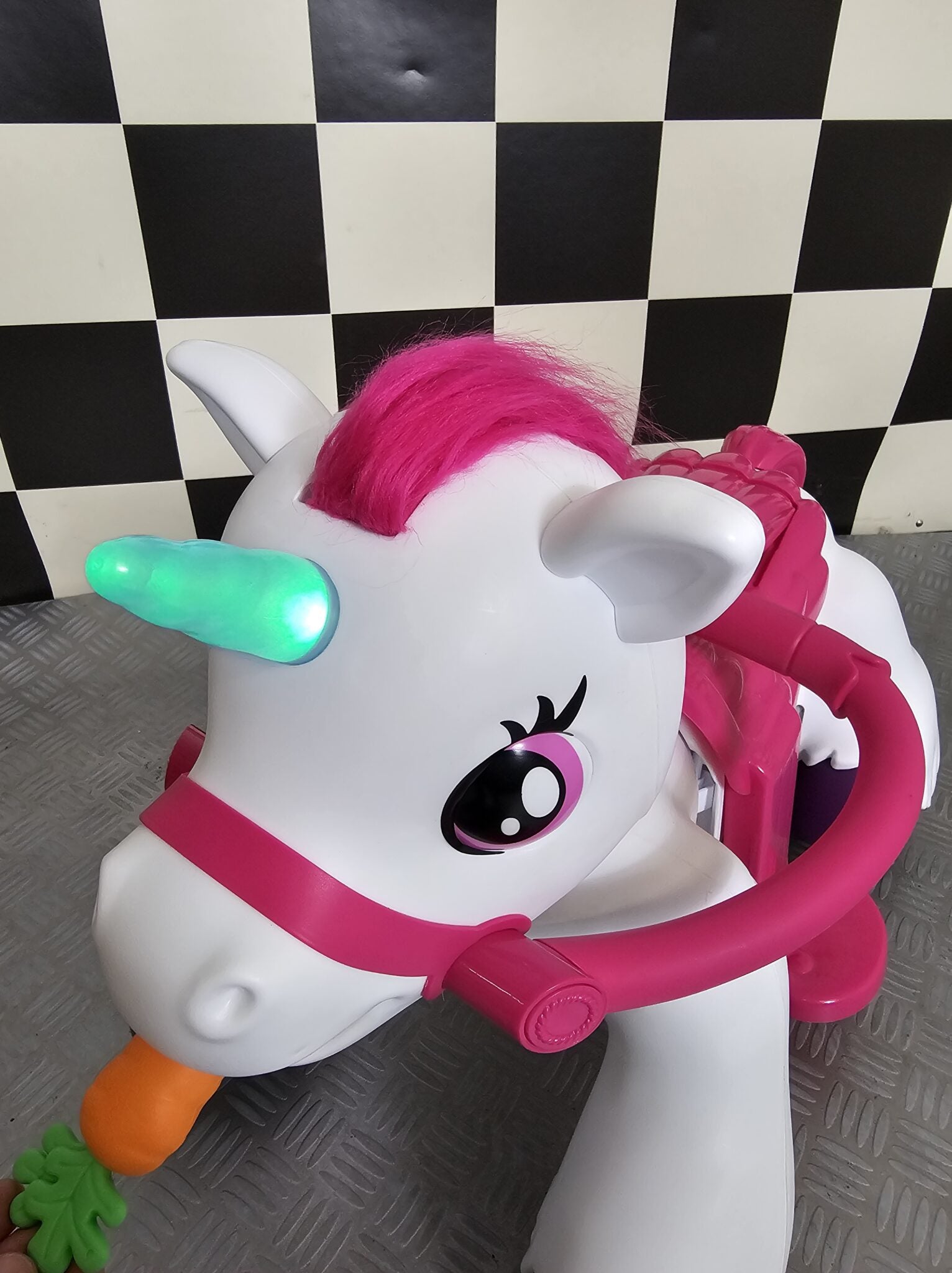 Véhicule électrique enfant Pony unicorn 12 V – Urban Rider – vue 7
