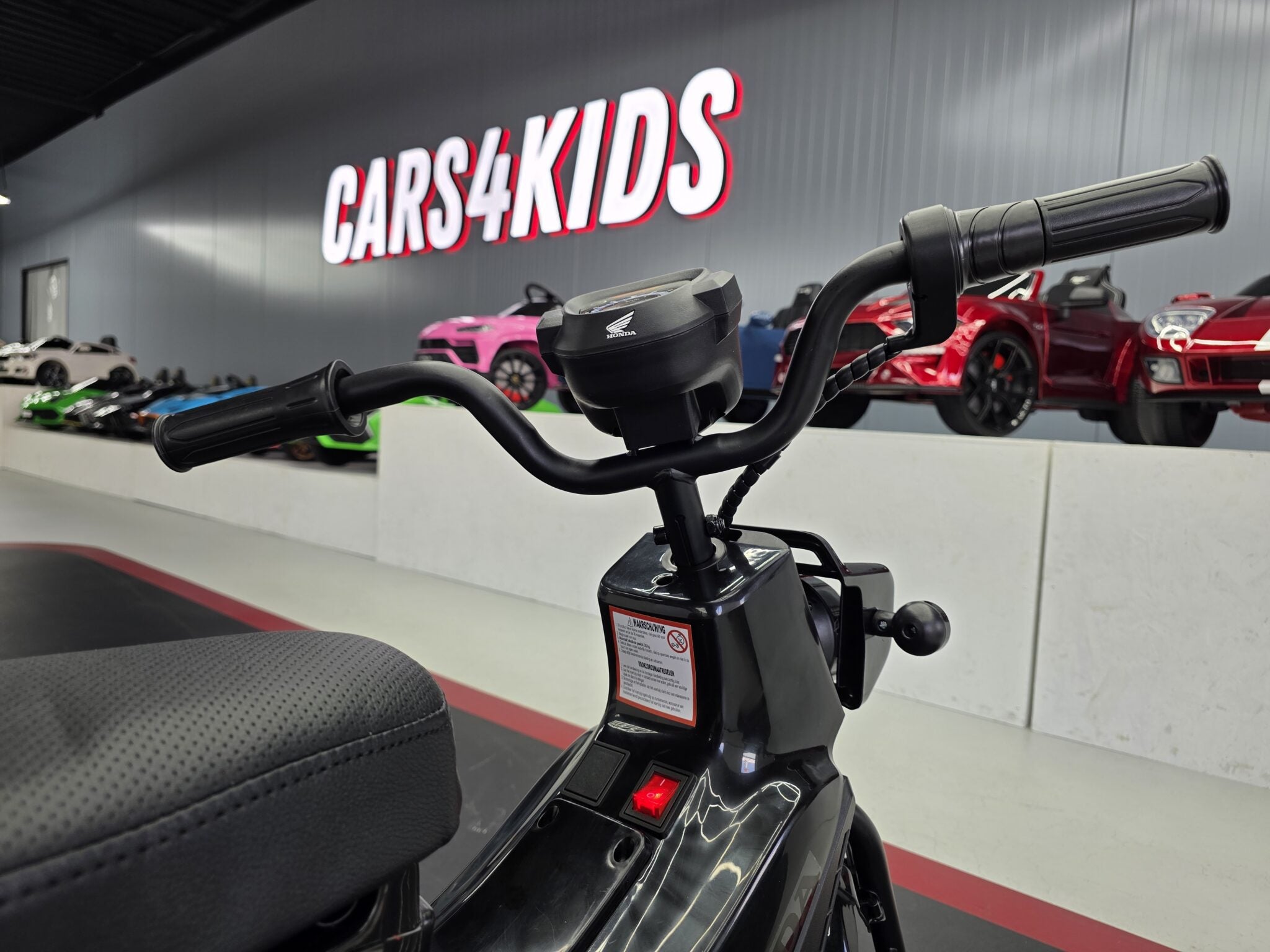 Moto électrique enfant Honda Cross Cub 110 12 V noir – Dirt Rider – vue 6