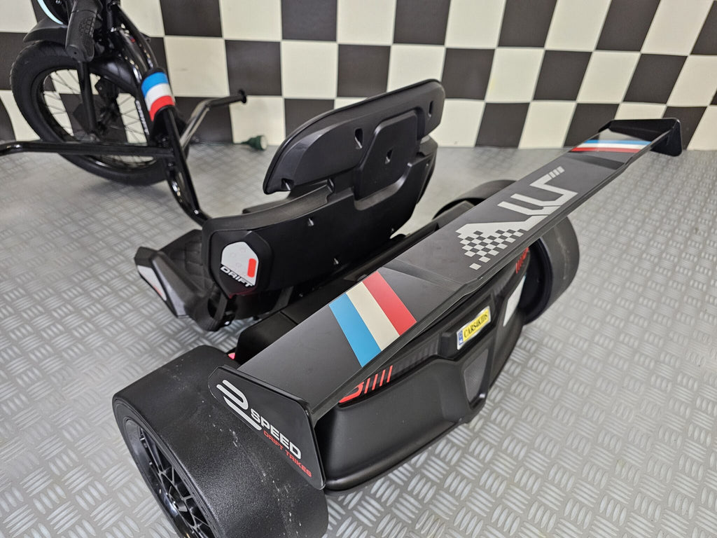 Véhicule électrique enfant trike 24 V noir – Street Rider Pro – vue 7