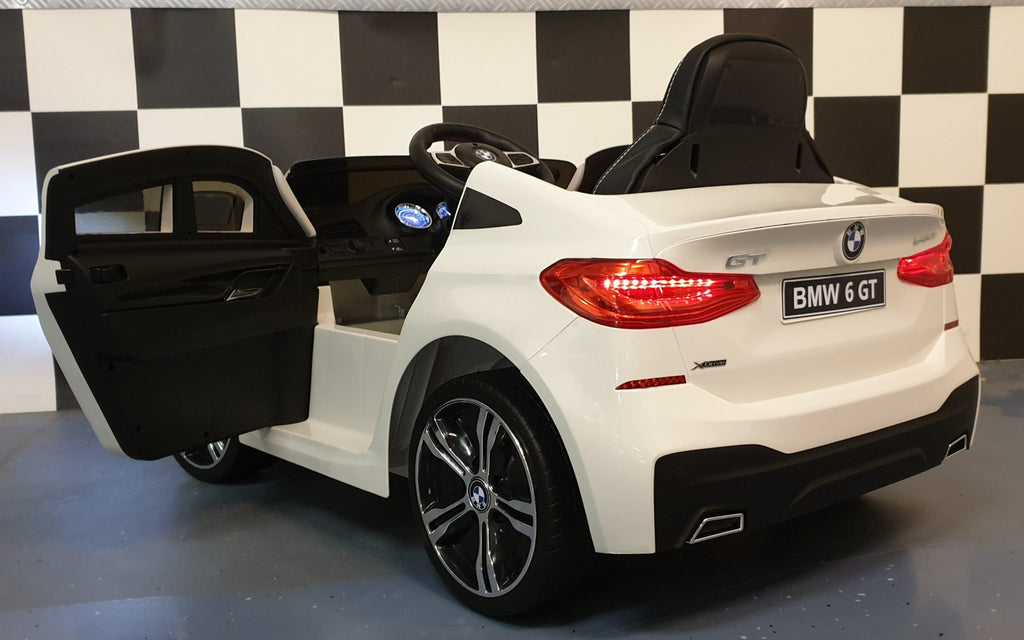 Voiture électrique enfant BMW GT 12 V 2.4G télécommande blanc – Urban Rider – vue 5