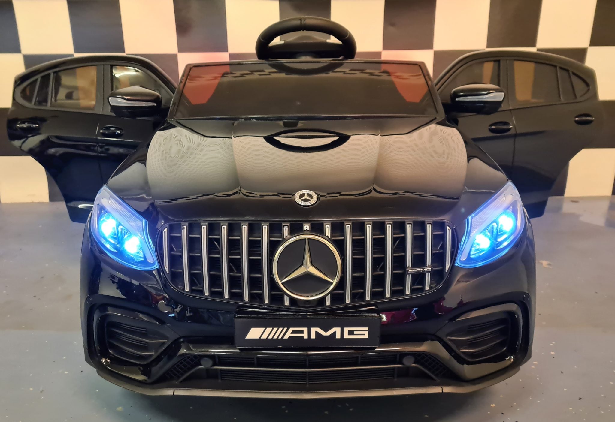Voiture électrique enfant Mercedes GLC 63 AMG 1 place noir métallisé – Adventure Rider – vue 3