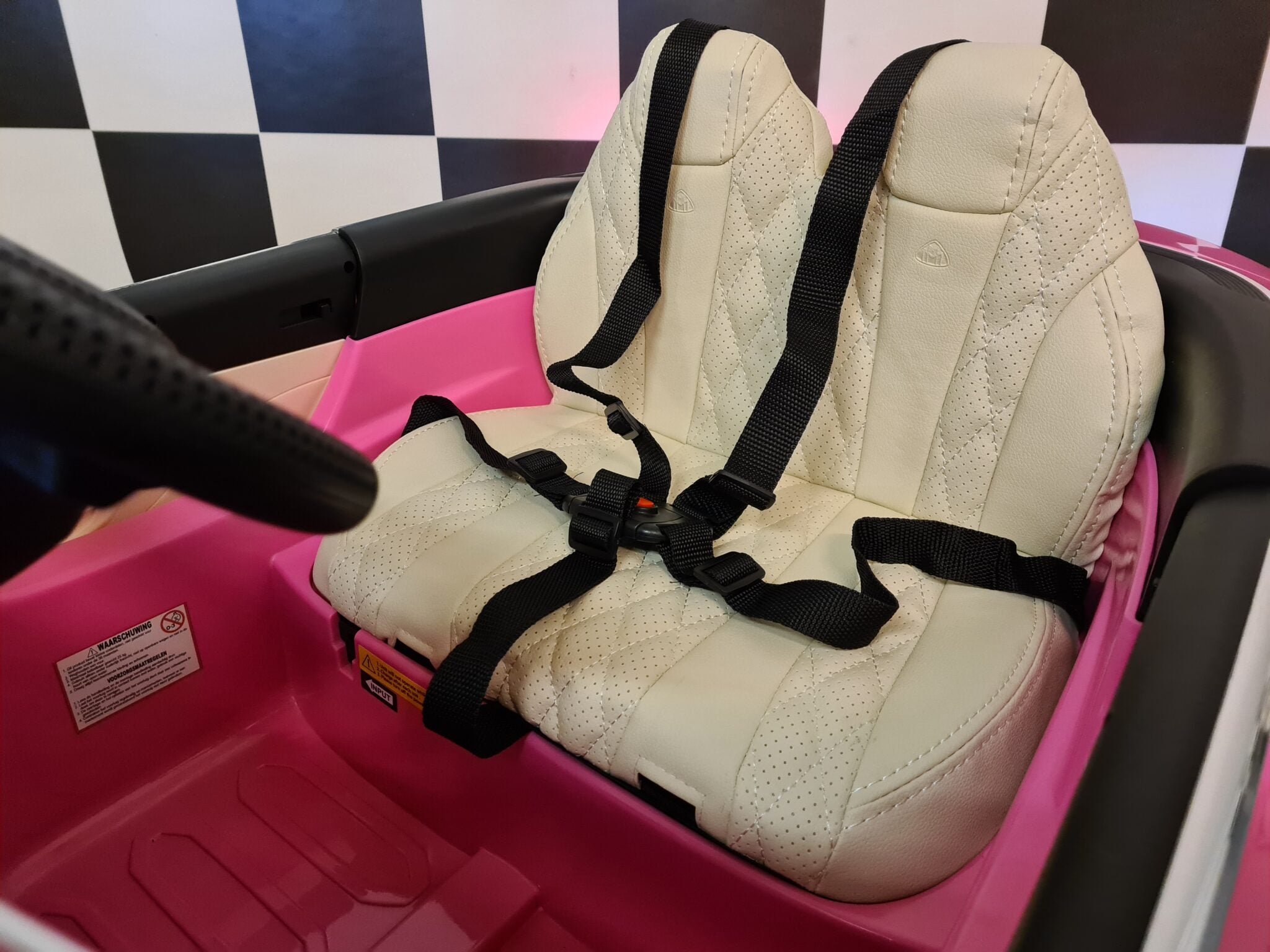 Voiture électrique enfant Mercedes Maybach S650 rose 12 V – Royal Drive – vue 10