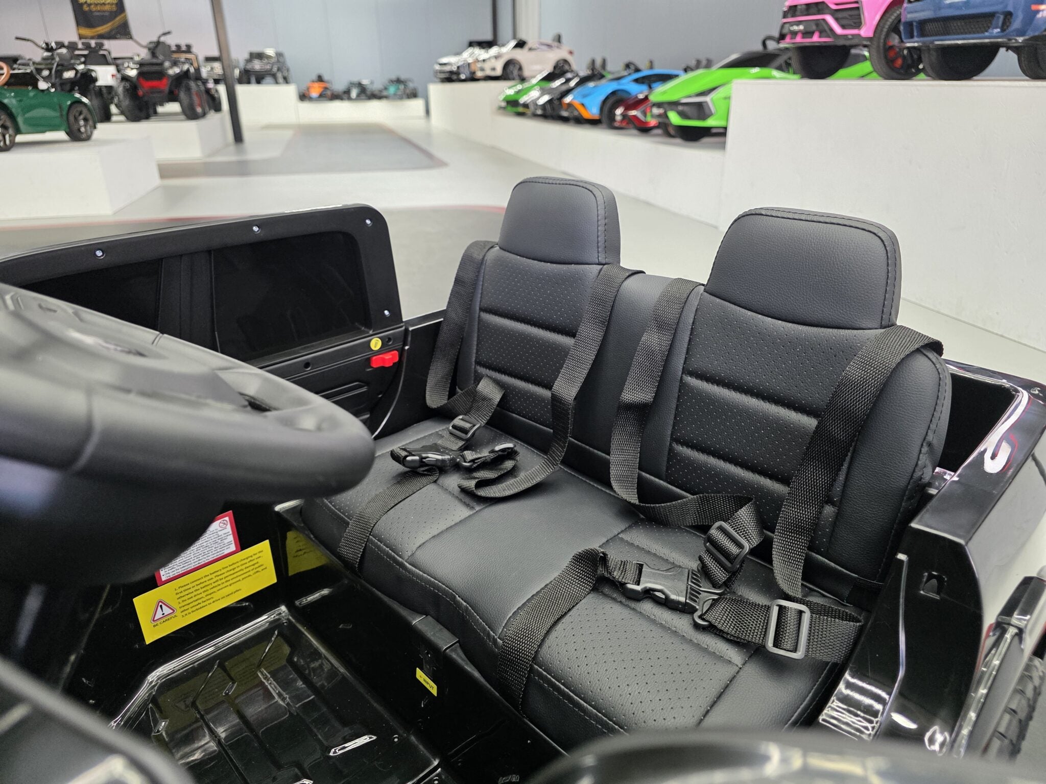 Voiture électrique enfant Dodge RAM 12 V noir – Adventure Rider – vue 9